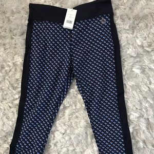 Tory Burch sport capris large never worn